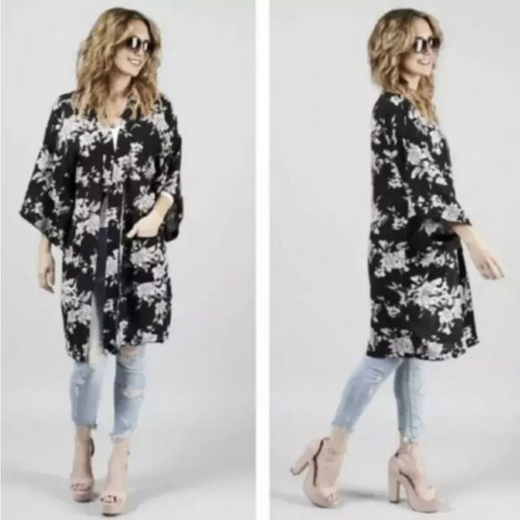 Spiritual Gangster Maya Kimono One Size Floral Robe - Picture 10 of 11